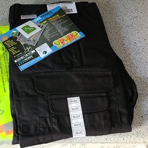 NWT Coolworks Zip off work wear